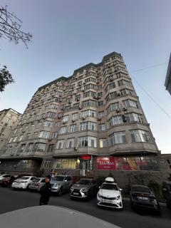 Двухкомнатная квартира - 1