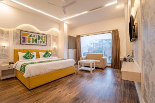 Treebo Premium Vedic Stays Near High Court - 0