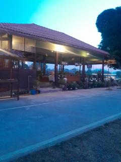 Rivergarden Guesthouse and restaurant - 3