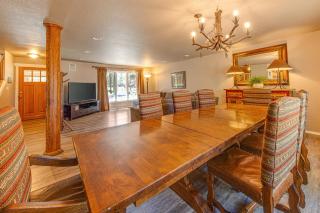 Spacious dog-friendly home with a game room private hot tub & SHARC access - 7