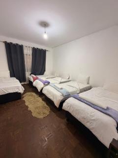 Casahilde backpacker's Hostel - 8