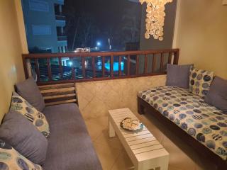 Apartamentos Frente Al Mar Con - Zona De Playa Privada - Área Social Frente A La Playa - Piscina, Gazebo, BBQ, Vistas Expectaculares, Atardeceres De Ensueño, WIFI, Parqueo - Opciones De 2 y 3 Habitaciones - 3