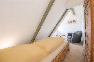 Friesenhaus-Sara-S2 - 3