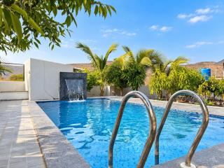 White Heaven 4BHK with Private Pool by Homeyhuts - 0