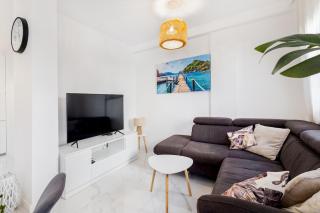 Casa Mario, La Zenia Boulevard area,fantastic 2 bedrooms, 2 bathrooms house with communal swimming pool and barbecue - 5
