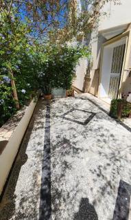 Charming Sea View Unit - 9