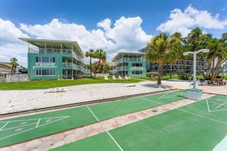 Tropic Terrace Suite 16 - 7