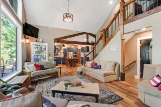 The Classy Cabin - 8