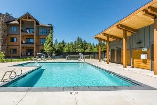 Trail Head Lodge # 302 - 8