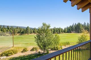 Trail Head Lodge # 302 - 1