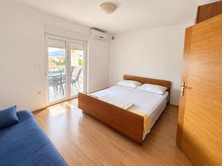 Vlahek Apartments - 9