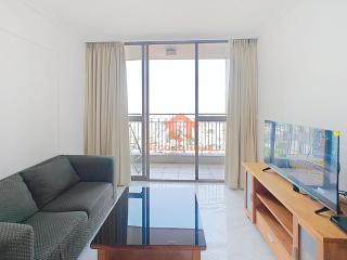 Cozy 2BR Rasuna Apt Kuningan pool & Wifi - 4