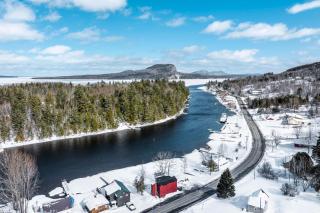 Waterfront 'Little Red Camp' on Moose River - 8