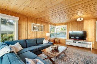 Madrona Beach House - 7