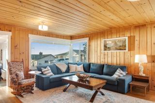 Madrona Beach House - 6