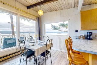 Eagles' Oceanview - 4
