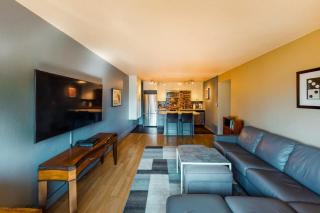Convention Suite - 7
