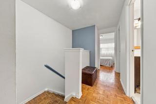 Toronto 6BR Nest ꟾ Zoo ꟾ Hwy 401 ꟾ Free Parking - 5