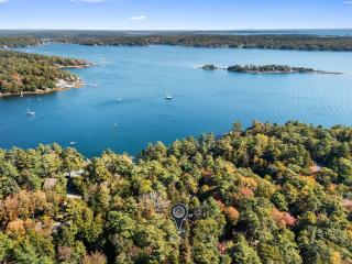 Dreamy Wooded Cabin W/ Spacious Deck, Free WiFi, Secluded Location & More - 8