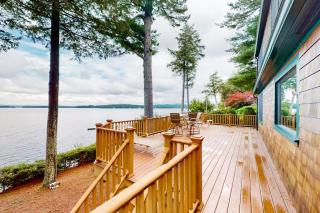 Alton Bay Lakefront Beauty - 8