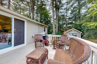 Crystal Lake Cottage - 9