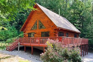 Hideaway Chalet - 0