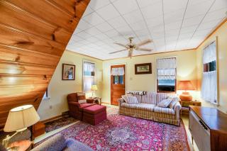 Hudson Riverside Cottage - 7
