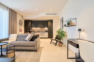 Panorama 20th Floor Suite with Magnificent Views - 6