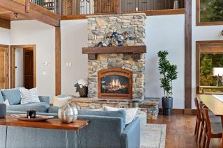 Trailside Lodge - 4