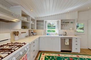 Rosewater Cottage - 2
