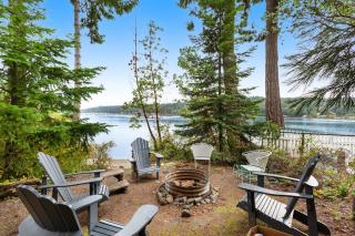 Seabeck House on Hood Canal - 9