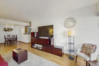 Newmark Condo Suite - 2