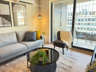 HOM 2bed with breakfast and terrace floor 10 Alto LasCondes - 1