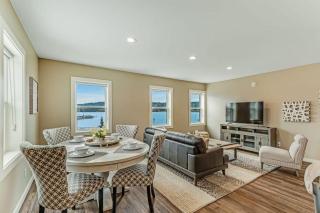 Liberty Bay Loft - 0