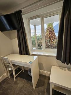 Fieldhead Hotel, Looe - 4