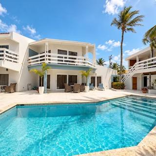 Bubali Residence - Palm-Eagle Beach - 9