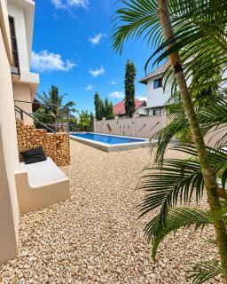 VICK Boutique Hotel with NEW power backup - 6