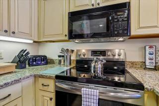 Highridge Condo Unit C7 - 0