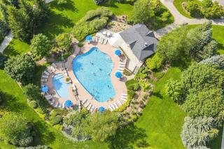 220 Snowbridge w/ Free Shuttle to Village - 6