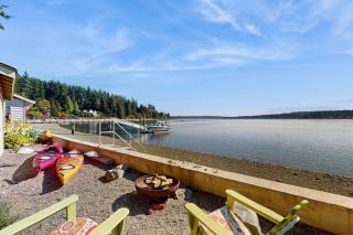 Hale Passage Beach House - 8