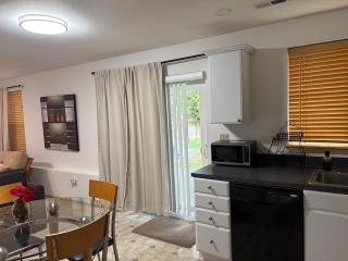 Bright Garden-Level 2BR Retreat - 3