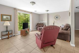 Quiet Cottage on 4 Acres, Pet Friendly - 3