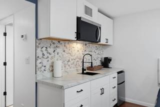 Peaceful Pond Paradise I - Studio Suite - 3123 - 8
