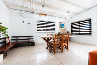 Genovesa Family home - 6