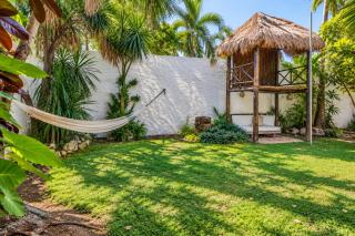 Casa Ceiba - 4 Bedroom Villa with Private Pool and great location in trendy neighborhood - fits 8 - 6