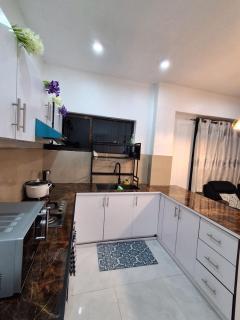 Modern 3 Bedroom Flat, Nadawa, Suva - 2