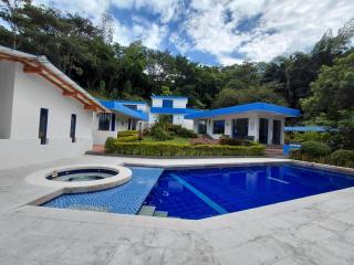 New Paradise Nueva Sede - La Vega Cundinamarca -Avistamiento de aves - 8