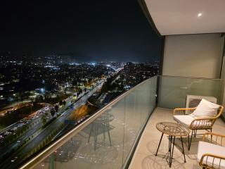A pasos del Mall Parque Arauco, Vista Maravillosa 2604 - 7