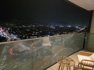 A pasos del Mall Parque Arauco, Vista Maravillosa 2604 - 5