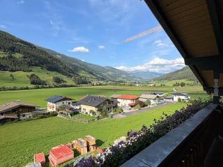 Exclusive Penthouse with Mountain Views - 3